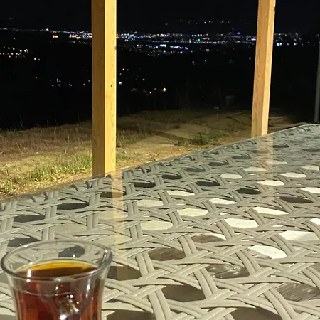 Basiskele Lueks Muestakil Havuzlu * Kocaeli